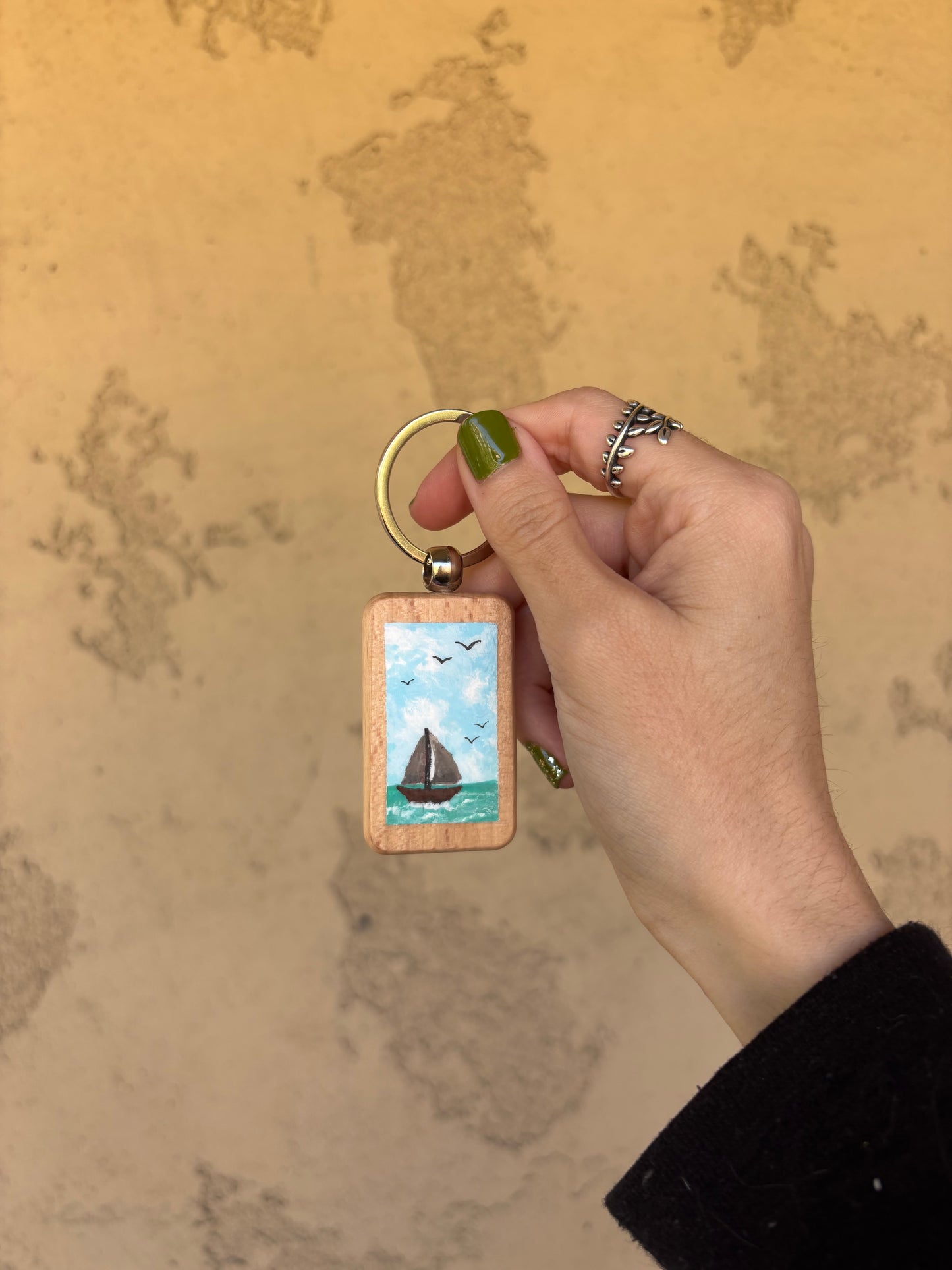 Wooden Keychain - Sailing Somewhere